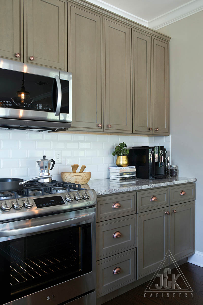 Classic Kitchen Cabinet