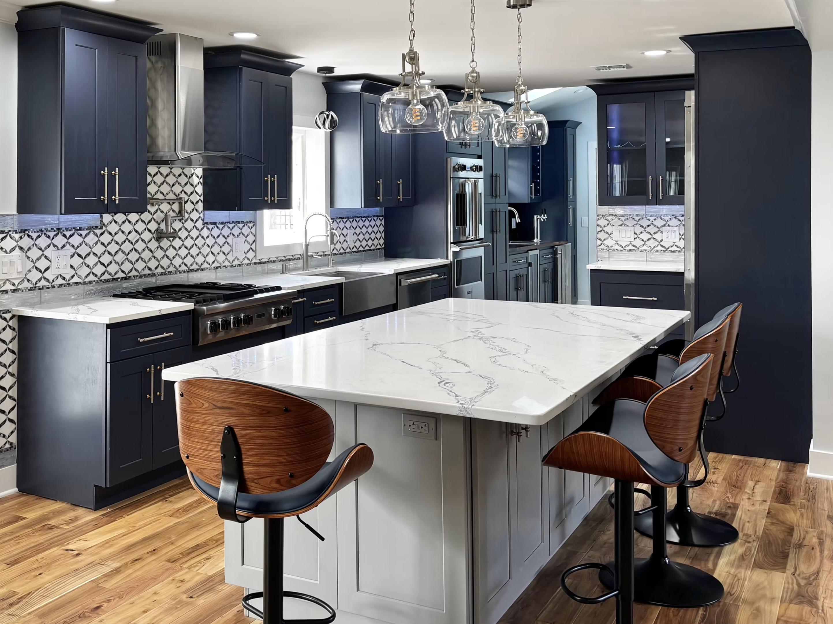Classic Kitchen Cabinet